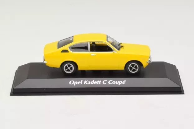 Minichamps Opel Kadett C Coupe 1974 1:43 940045620